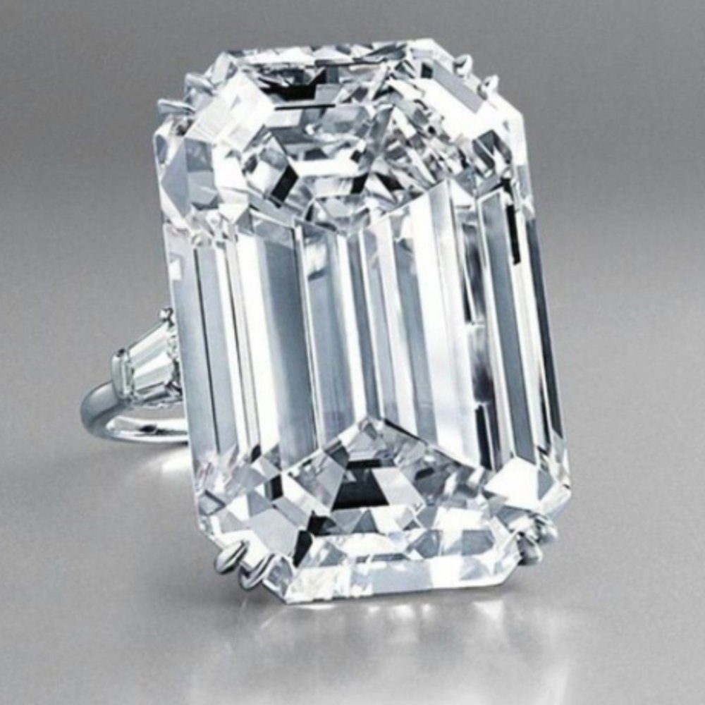 925 Sterling Silver 22ct White Sapphire